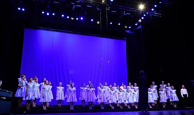 Lüleburgaz’da, 2025’e Muhteşem Bir Müzik Gecesiyle Merhaba Dedi!