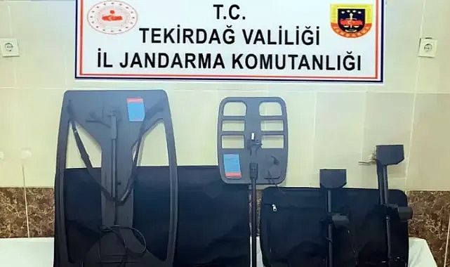 Tekirdağ'da kaçak kazı yaparak define arayan 5 şüpheli yakalandı