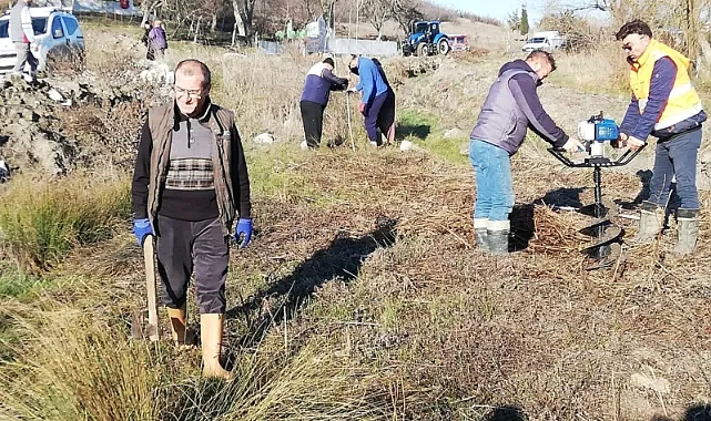Vali Uğur Turan’dan Arizbaba Köyü’ne Fidan Desteği!