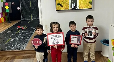 Babaeski'de Miniklere "Fermuar Sistemi ile Yaşama Yol Ver" Eğitimi