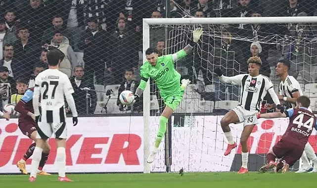 Beşiktaş, Trabzonspor'u 2-1 Mağlup Etti