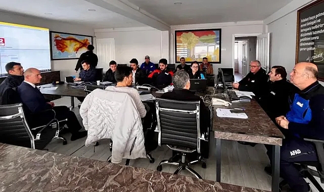 Kırklareli'de Kar Yağışı: Kış Tedbirleri Kriz Yönetim Merkezi Toplandı