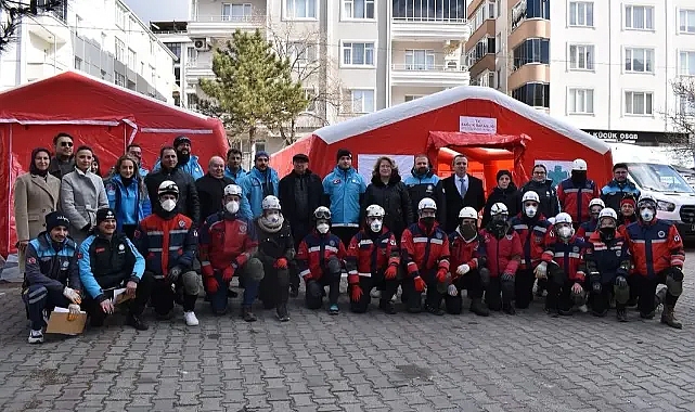 Kırklareli'nde UMKE Temel Eğitimi Tamamlandı: 16 Yeni Sağlık Personeli Göreve Hazır