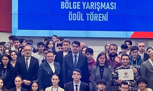 Müdür Hilal Liliyar Özefsun, TÜBİTAK Proje Sergisine Katıldı