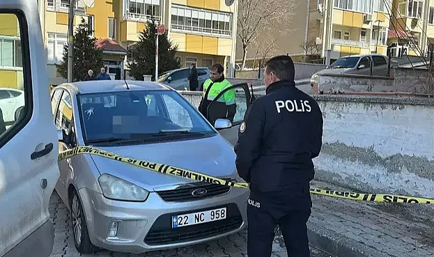 Tahlil sonuçlarını almak için evden çıktı, otomobilinde ölü bulundu