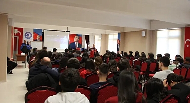 TOBB Sosyal Bilimler Lisesinde Akran Zorbalığı ve Mahremiyet Bilinci Eğitimi