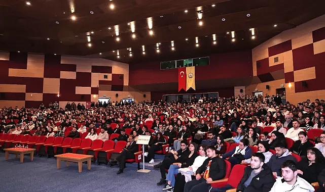 Trakya Üniversitesi İŞKUR Gençlik Programı ile 1.213 Öğrenciye İstihdam Kapısı