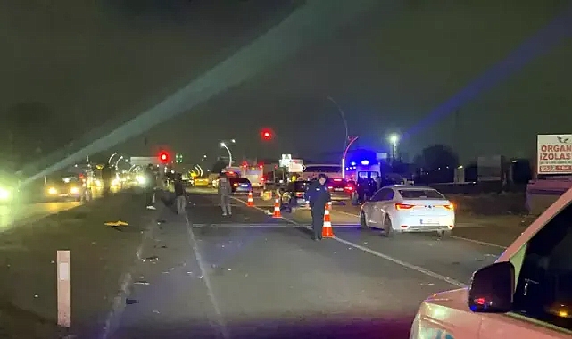 3 aracın karıştığı kazada motosikletin sürücüsü öldü