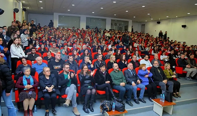 Doç. Dr. Cihat Yaycı ile "18 Mart Deniz Zaferi" Konferansı Büyük İlgi Gördü