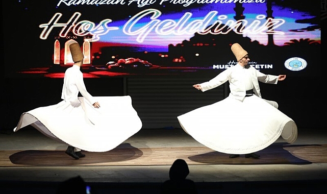 Dursun Ali Erzincanlı'nın Katılımıyla Gönül Sofraları Bülent Ecevit Parkı'nda Kuruldu