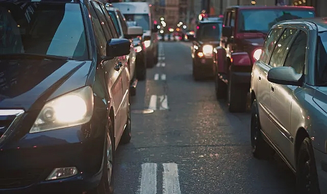 Edirne'de Motorlu Kara Taşıtı Sayısı 197 Bine Yaklaştı