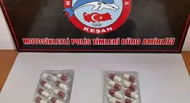 Edirne'de üzerinde uyuşturucuyla yakalanan şüpheliye gözaltı