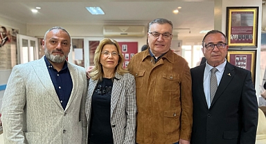 Kesimoğlu'ndan Erken Seçim Çağrısı: "Herkesi İmamoğlu İçin Destek Olmaya Davet Ediyorum"