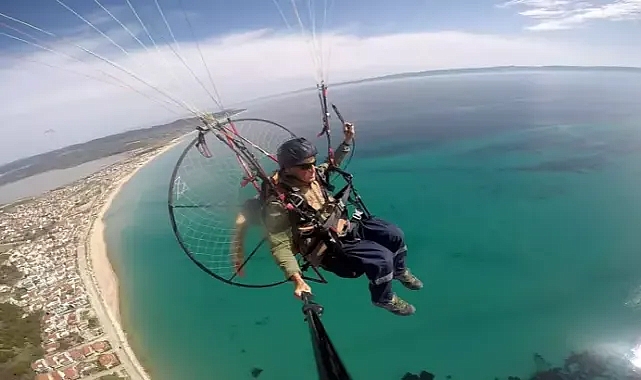 Paramotorla 15 yıldır havadan çektiği görüntülerle bölgenin görsel arşivini tutuyor