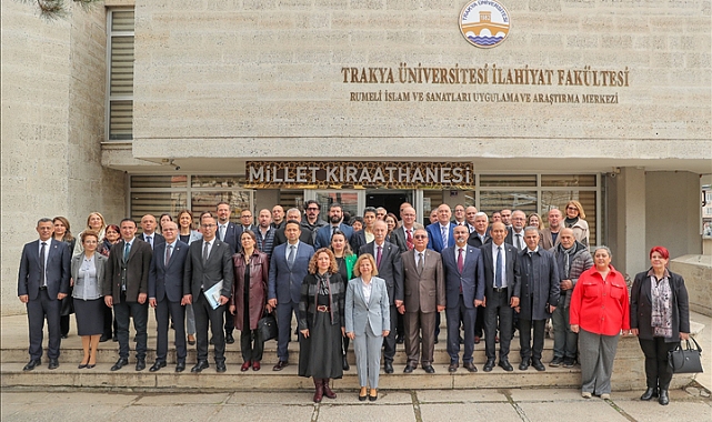 TRAKYA ÜNİVERSİTESİ SENATOSU MİLLET KIRAATHANESİNDE TOPLANDI