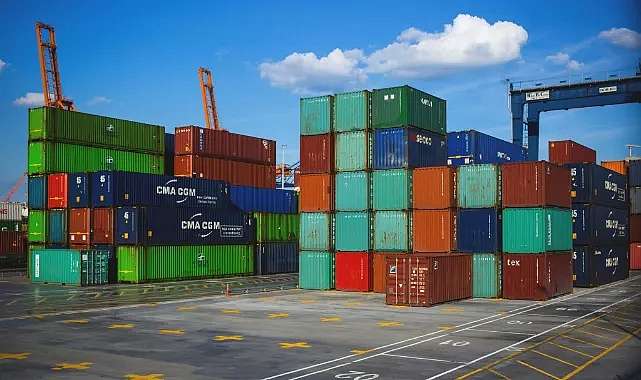 TÜİK Verileri Açıklandı; İhracat Birim Değeri Sabit Kaldı, İthalat Miktarı Yüzde 10,8 Arttı
