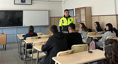 Babaeski'de Öğrencilere "Güvenli Motosiklet Sürüşü" Eğitimi!