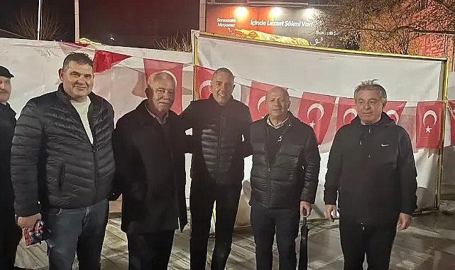 Başkan Ertuğrul Çamlıca'dan Lüleburgaz'da Demokrasi Yürüyüşüne Anlamlı Katılım