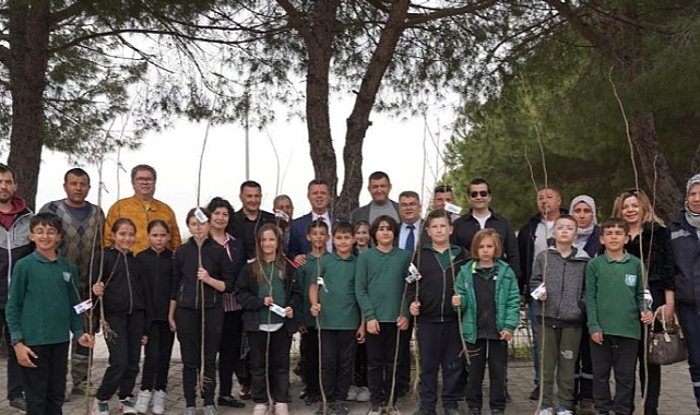 Çorlu Belediyesi`nden Hem Doğaya Hem Vatandaşa Destek