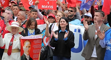 Başkan Akın'dan 1 Mayıs Mesajı: "Yaşasın Emek, Yaşasın Dayanışma!"