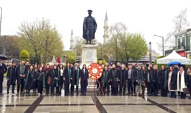 Edirne'de 5 Nisan Avukatlar Günü Kar Yağışı Altında Kutlandı