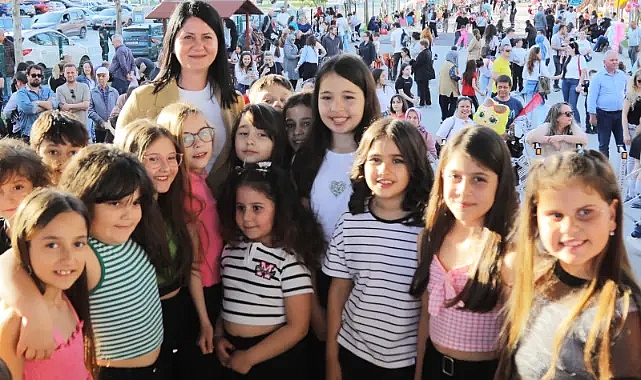 Edirne'nin İlk Kadın Belediye Başkanı'ndan 23 Nisan'a Özel Mesaj