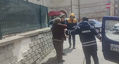 Kırklareli Belediyesi'nden Dilencilere Geçit Yok!