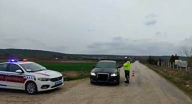 Kırklareli Jandarması Bir  Haftada 21.720 Aracı Kontrol Etti