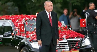 Sarıçam'dan Özgür Özel'e Tepki: "Milletin İradesine Saygı Gösterin"