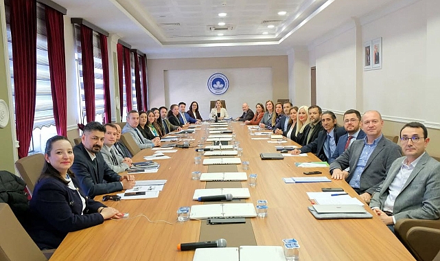 Kırklareli Üniversitesi'nde Koordinatörlükler Toplantısı Gerçekleştirildi