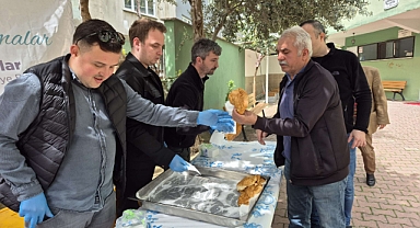 Süleymanpaşa Belediyesinden Çiftlikönü Mahallesi’nde Lokma İkramı