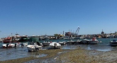 Tekirdağ'da fırtına; eğitim uçuşları iptal edilidi, balıkçılar denize açılamadı