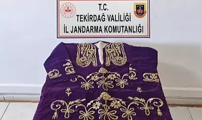 Tekirdağ'da tarihi eser niteliği taşıyan kıyafet ele geçirildi