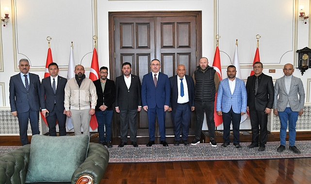 Vali Soytürk Roman Dernekleri Federasyonu Başkanı ve Beraberindeki Heyeti Makamında Kabul Etti