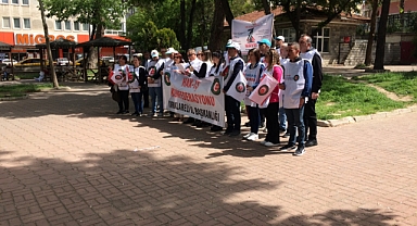 HAK-İŞ Kırklareli Şube Başkanı İbrahim Ari: "Emeğin Onuru İçin Meydanlardayız''