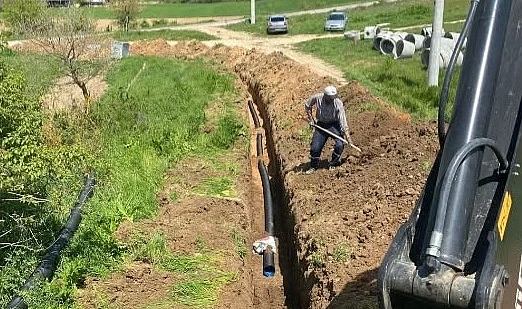 Pınarhisar'da Köylere Hizmet Hız Kesmeden Devam Ediyor