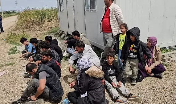 Yunanistan, 18 kaçak göçmeni Meriç Nehri üzerinden Türkiye'ye gönderdi