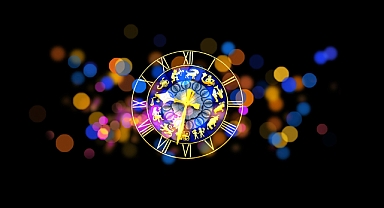 3 Haziran 2025 Günlük Burç Yorumları: Gökyüzü Yeni Başlangıçlara Göz Kırpıyor!