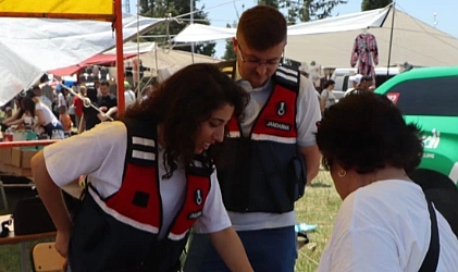 Jandarma, Festival Alanında Halkla Buluştu