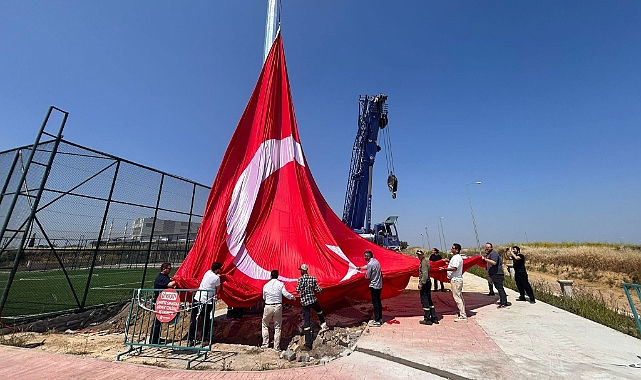 Kiraz Festivali Coşkusu Sürerken Belediye Hizmetleri Aksamadı