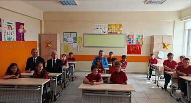 Kırklareli'nde Karne Heyecanı: 52 Bin Öğrenci Tatile Merhaba Dedi