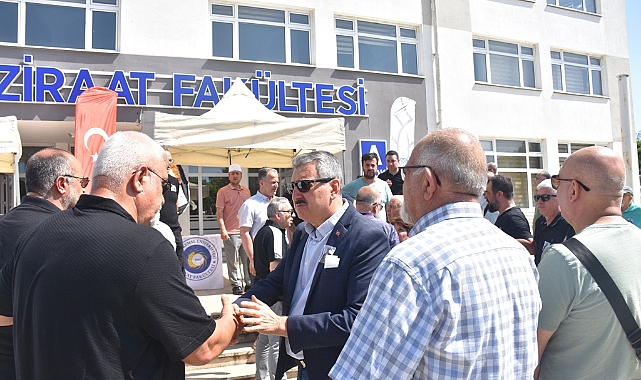 ÜNİVERSİTEMİZ ZİRAAT FAKÜLTESİ ÖĞRETİM ÜYESİ MERHUM PROF. DR. CAN BURAK ŞİŞMAN İÇİN ÜNİVERSİTEMİZDE TÖREN DÜZENLENDİ