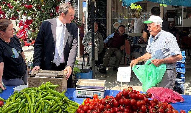 Başkan Özalp'tan Bayram Öncesi Pazar Ziyareti