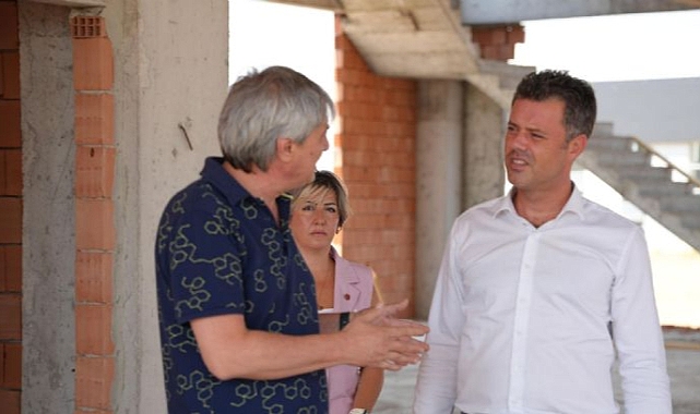 Başkan Sarıkurt Sosyal Tesis Projesi İnşaatını İnceledi
