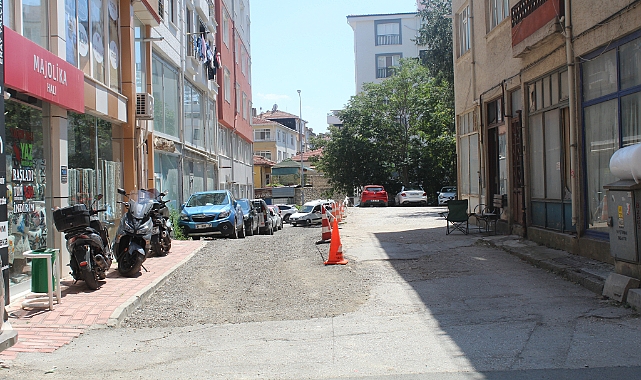 Kırklareli Merkez'de Trafik Yoğunluğunu Azaltmak İçin Alternatif Yol Açıldı