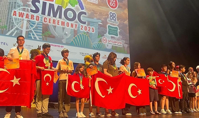 Kırklareli'ni Gururlandıran Öğrencilerden Müdür Özefsun'a Ziyaret