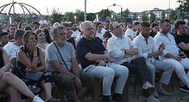 Lüleburgaz'da "Paranoya" ile Açık Hava Film Keyfi Başladı