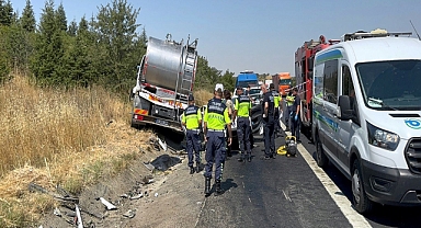 Tekirdağ'da kamyon ile otomobil çarpıştı: 4 ölü