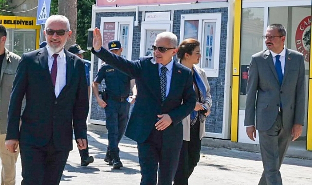 Vali Uğur Turan, Çakıllı'da Esnaf ve Vatandaşlarla Buluştu