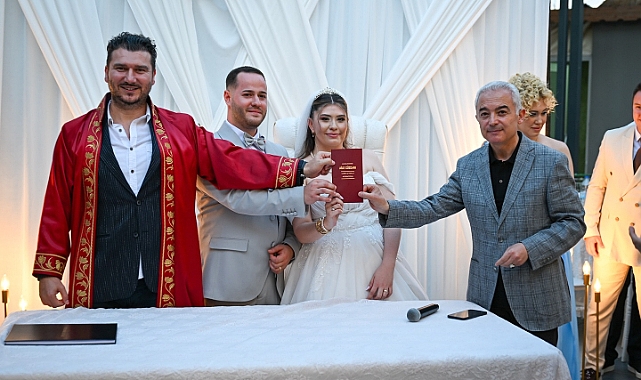 Vali Uğur Turan, Genç Çiftin Mutluluğuna Ortak Oldu